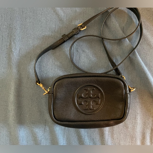 Tory Burch Handbags - Tory Burch Mini Crossbody, Leather, Black, EUC